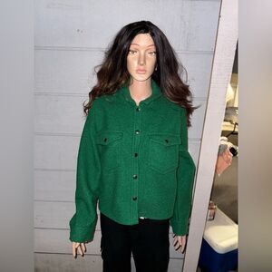 Woman’s love tree Green Curly Sherpa Shacket size L